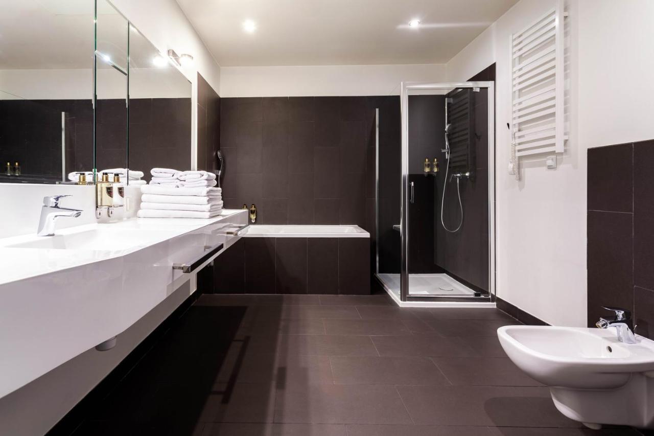 קולובז'ג Diune Resort By Zdrojowa מראה חיצוני תמונה Bathroom